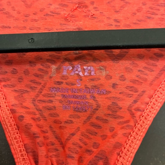 PraNa Luca Geometric Pattern Racerback Performance Tank Top - Picture 4 of 7